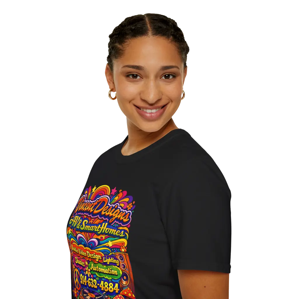 Vincent Designs Groove T-Shirt Person 3 Left Sleeve, Black.webp