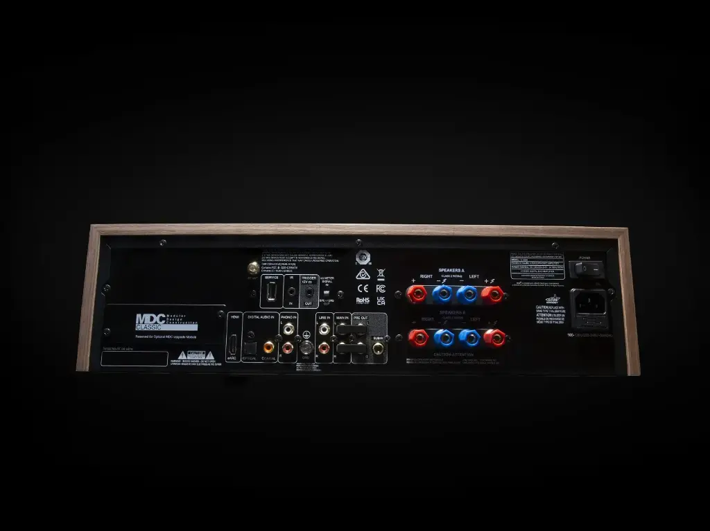 NAD C3050 rear Stereophonic amp.webp